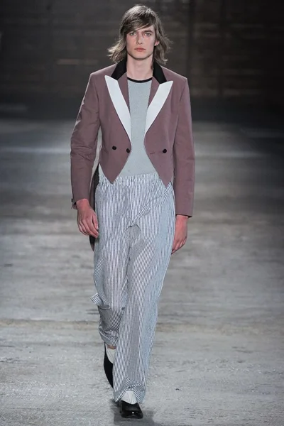 Look 20